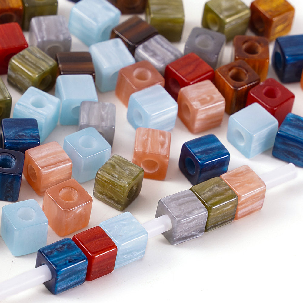 Aoxsie 200pcs 8*8mm Large Hole 4mm Resin Beads Square Beads Mixed Random